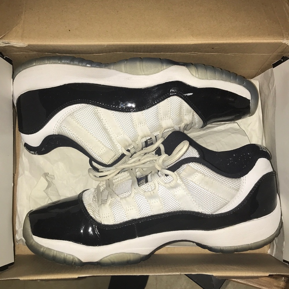 Jordan concord 11s size 5.5